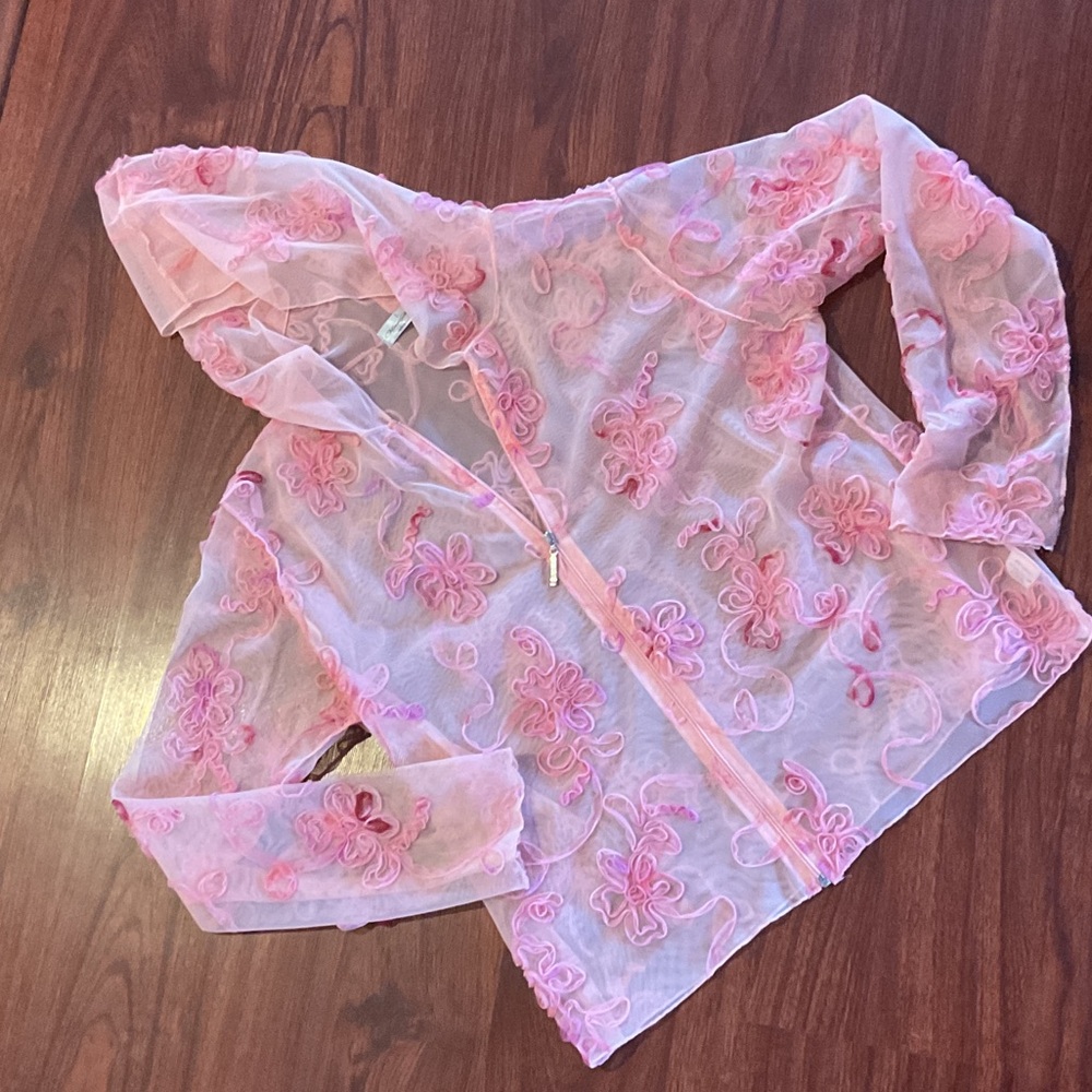 Vine Street Apparel Pink Mesh zipper, hood & ribbon flowered accents size large